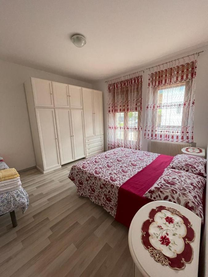 Ferienwohnung Palazzina Rosa Altspaur Exterior foto